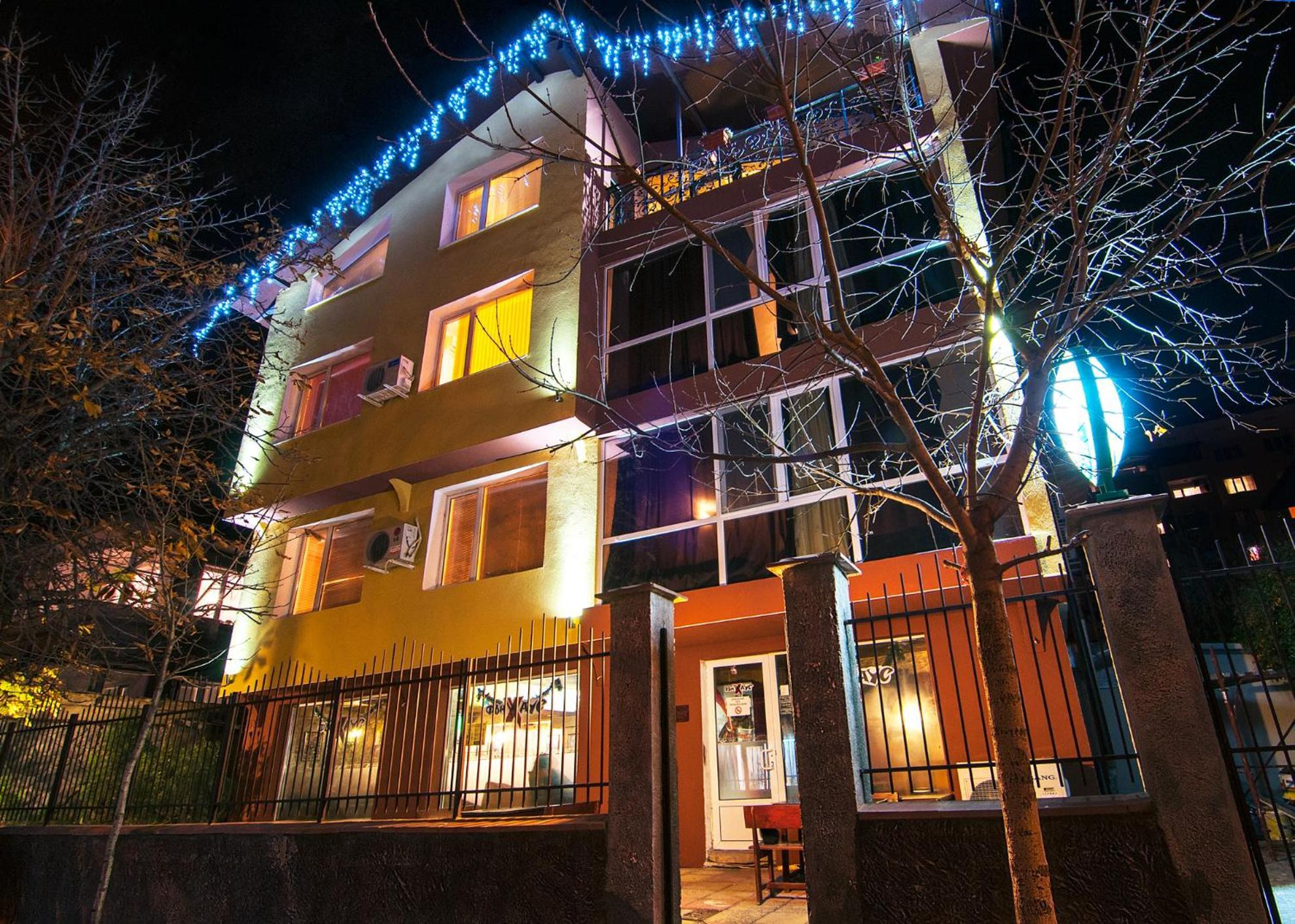 Hotel Zara Rooms สตาราซาโกรา ภายนอก รูปภาพ